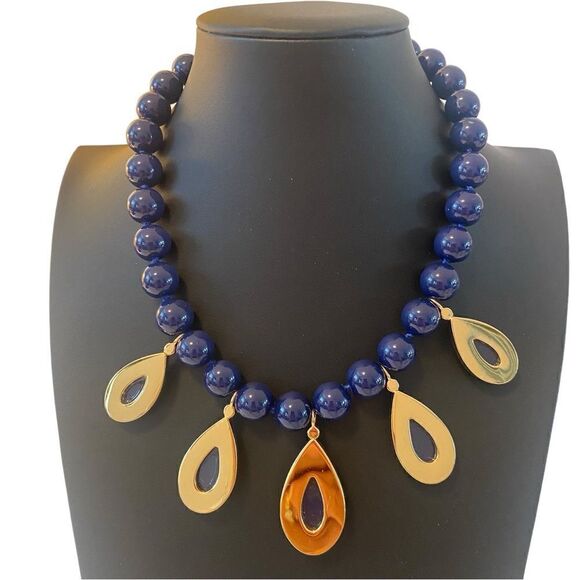Kate Spade NY Dark Blue & Gold Toned Beaded Teardrop Statement Necklace. - Picture 4 of 5